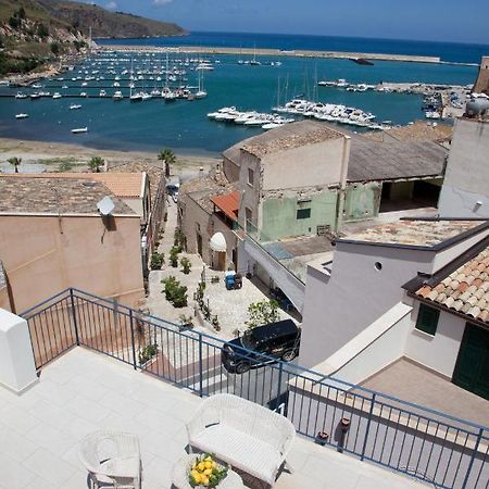 Apartament La Terrazza Sul Porto Castellammare del Golfo Zewnętrze zdjęcie