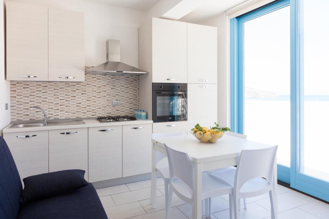 Apartament La Terrazza Sul Porto Castellammare del Golfo Zewnętrze zdjęcie